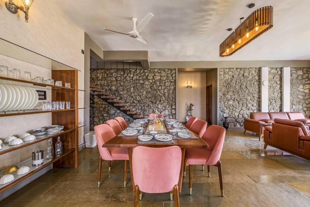 Stone Mansion By Phoenix Stays Igatpuri Exterior foto